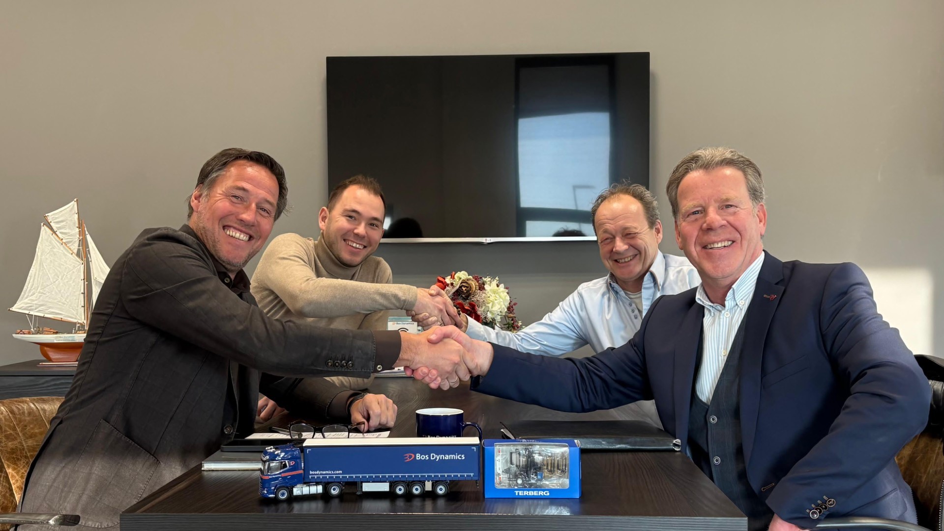 Bos Dynamics breidt uit met Terberg Kinglifter vorkheftrucks